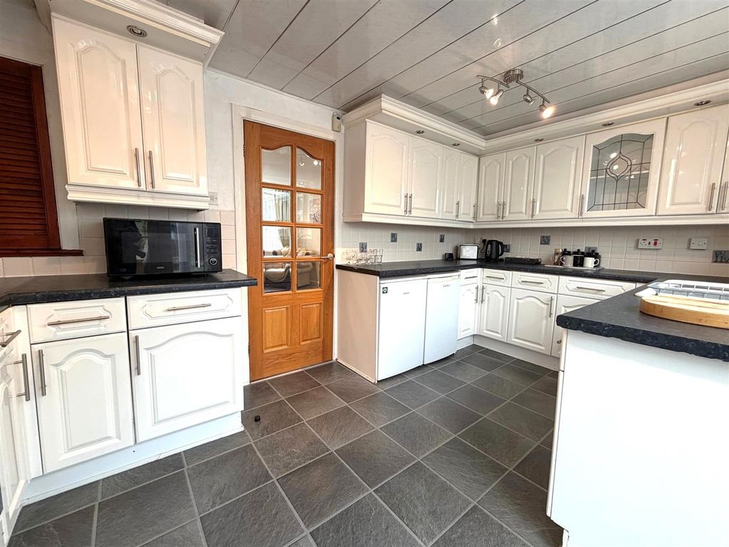 Property photo 3 of 24 d1.Jpeg