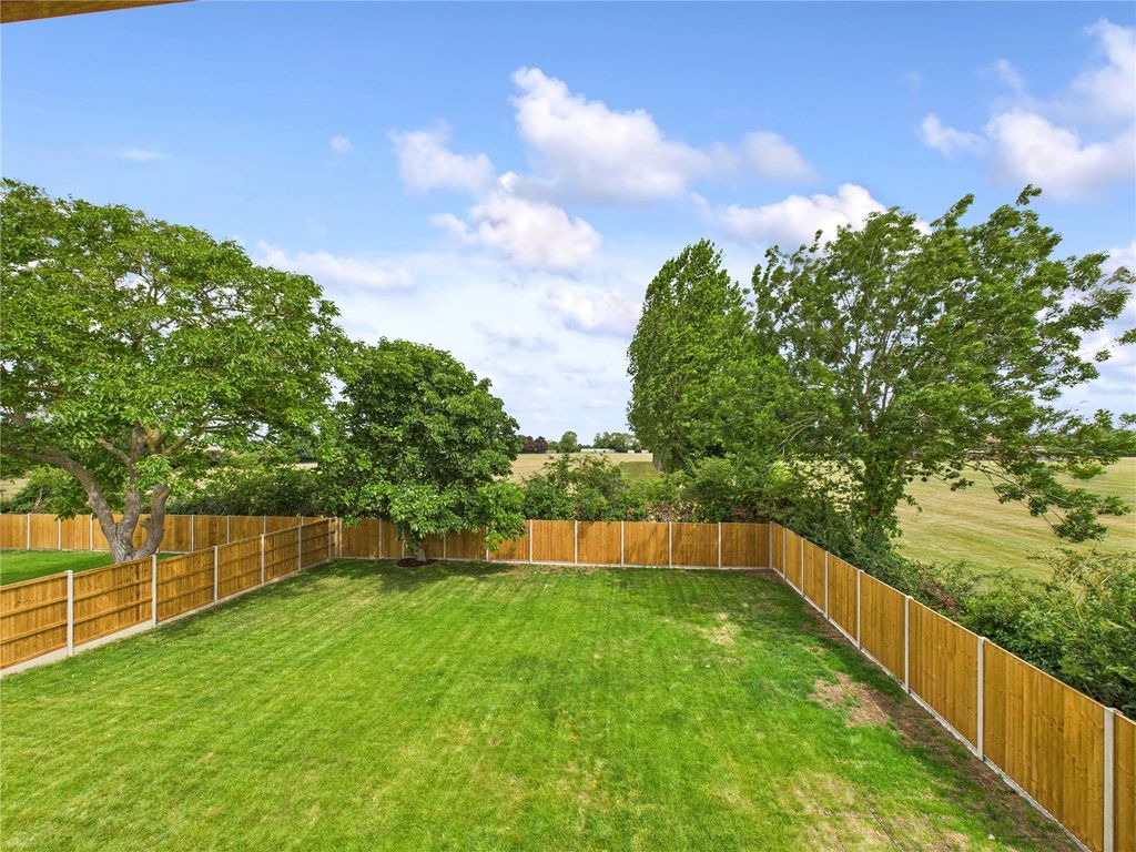 Property photo 2 of 19 Picture No. 02