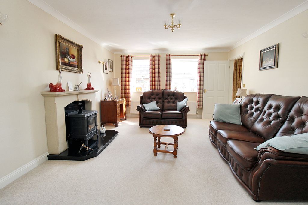 Property photo 3 of 14 Img_1794