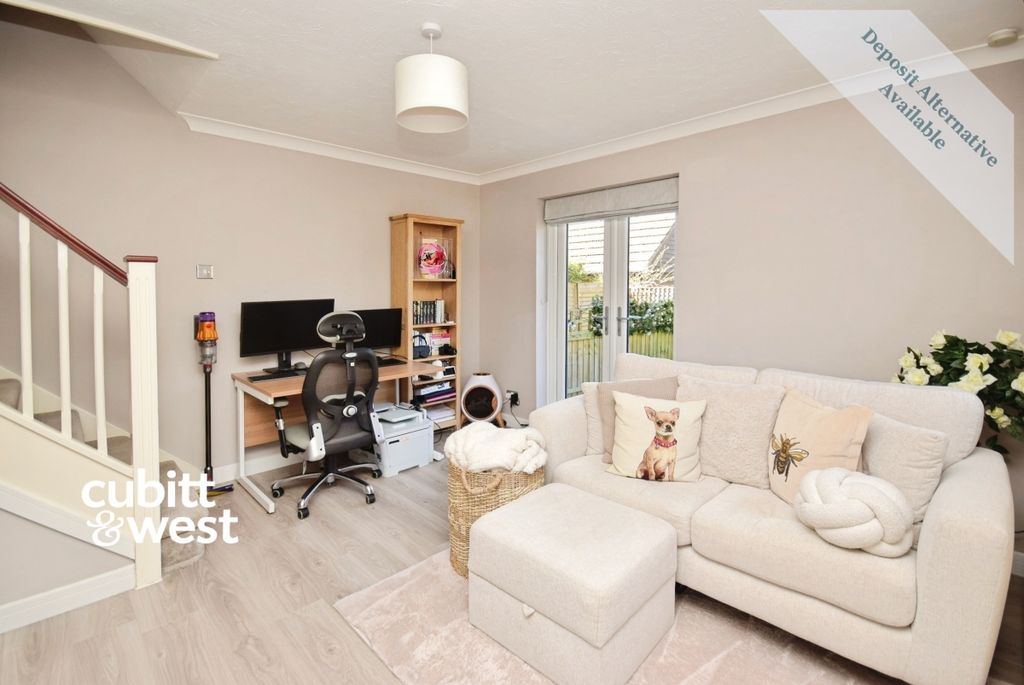 Property photo 3 of 12 c62144A8-Dsc_5935