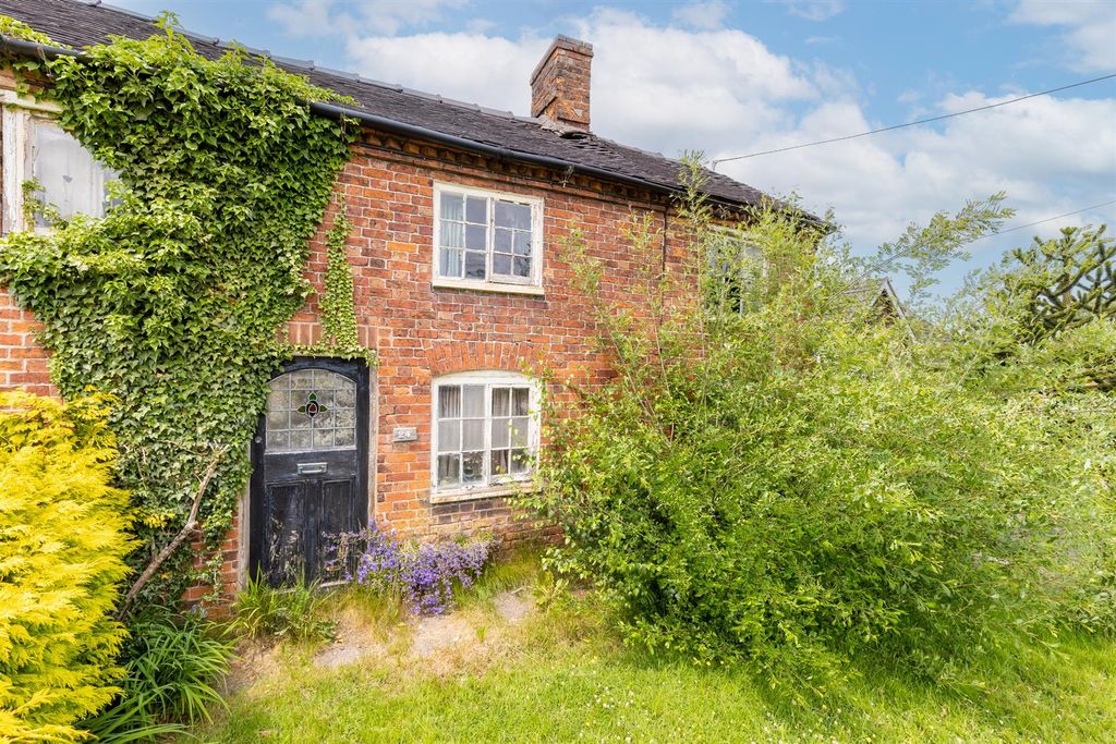 Property photo 2 of 8 24Stocklane-2.Jpg