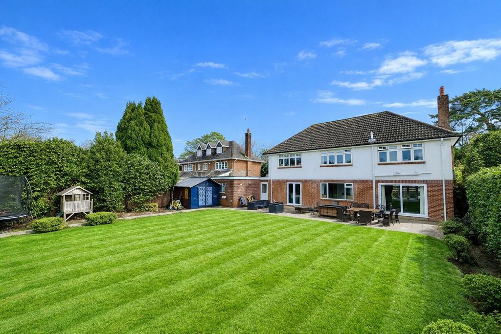 Property photo 3 of 22