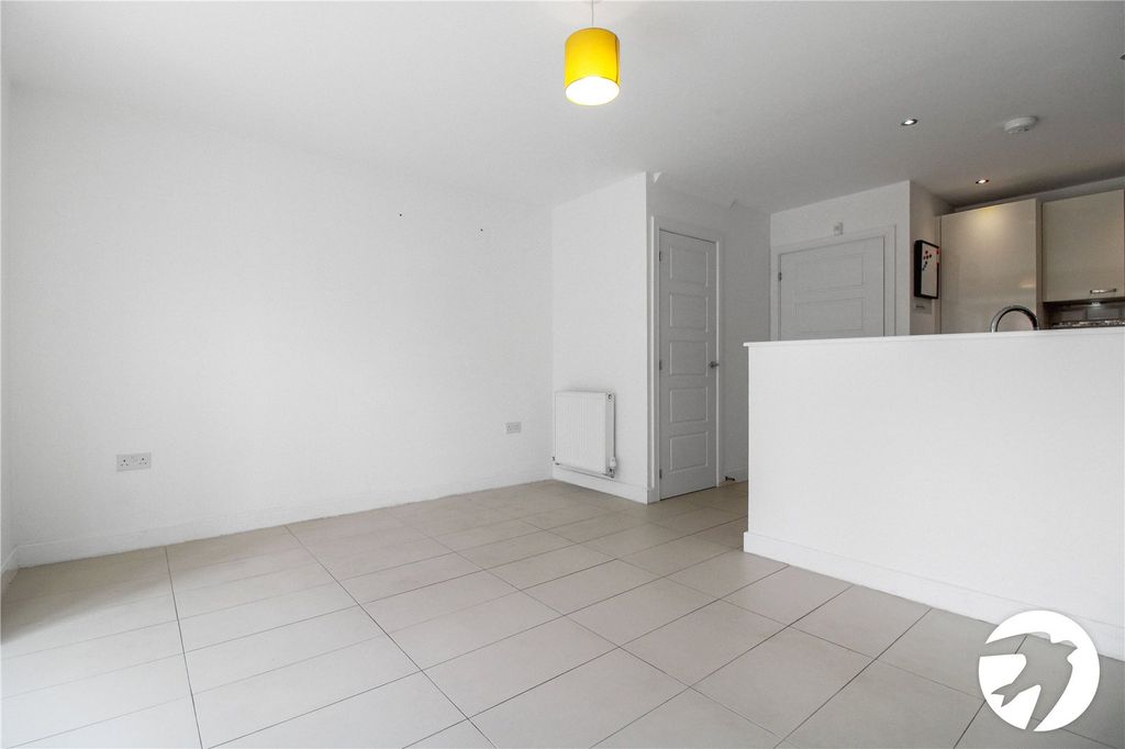 Property photo 3 of 20 Open Plan