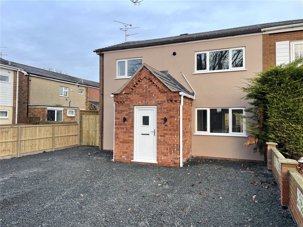 Property photo 1 of 10 Picture No. 01