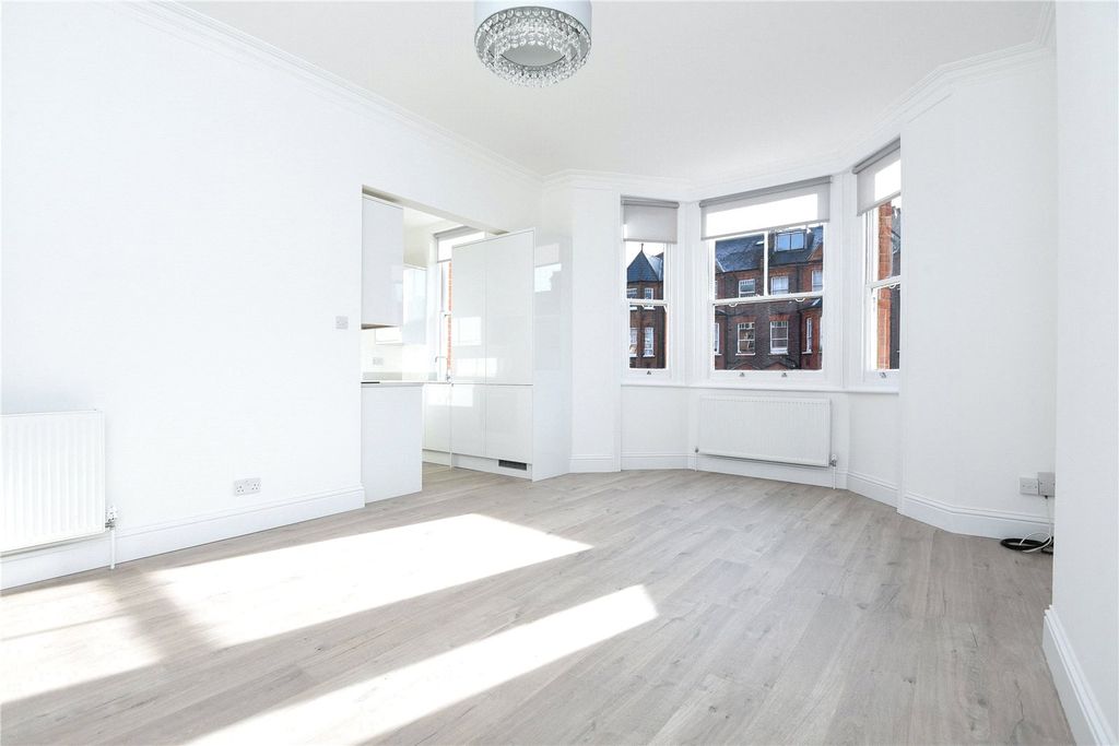 Property photo 2 of 9 Reception Room