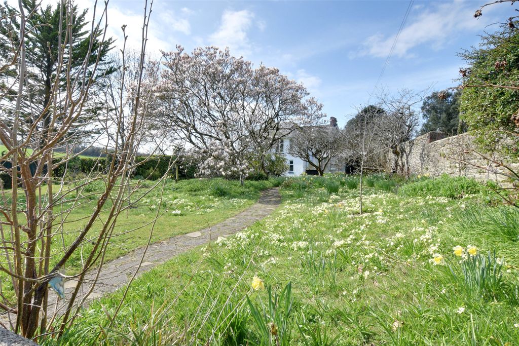 Property photo 3 of 37 Picture No. 43
