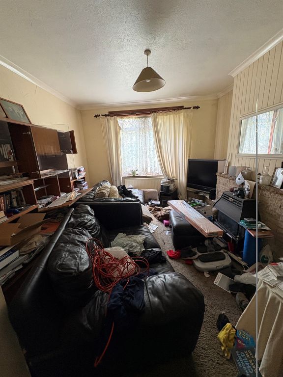 Property photo 3 of 3
