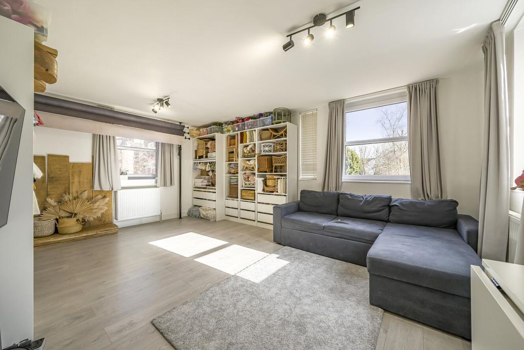 Property photo 1 of 12 Picture 1