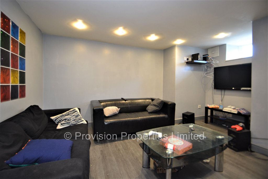 Property photo 1 of 14 Photo