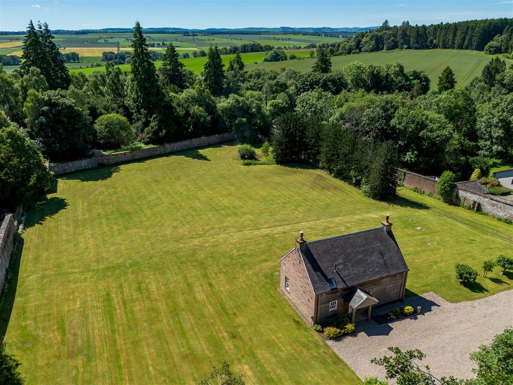 Property photo 1 of 34 Dji_0256-Hdr.Jpg