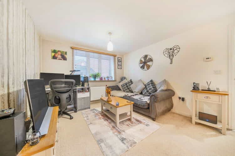 Property photo 3 of 19