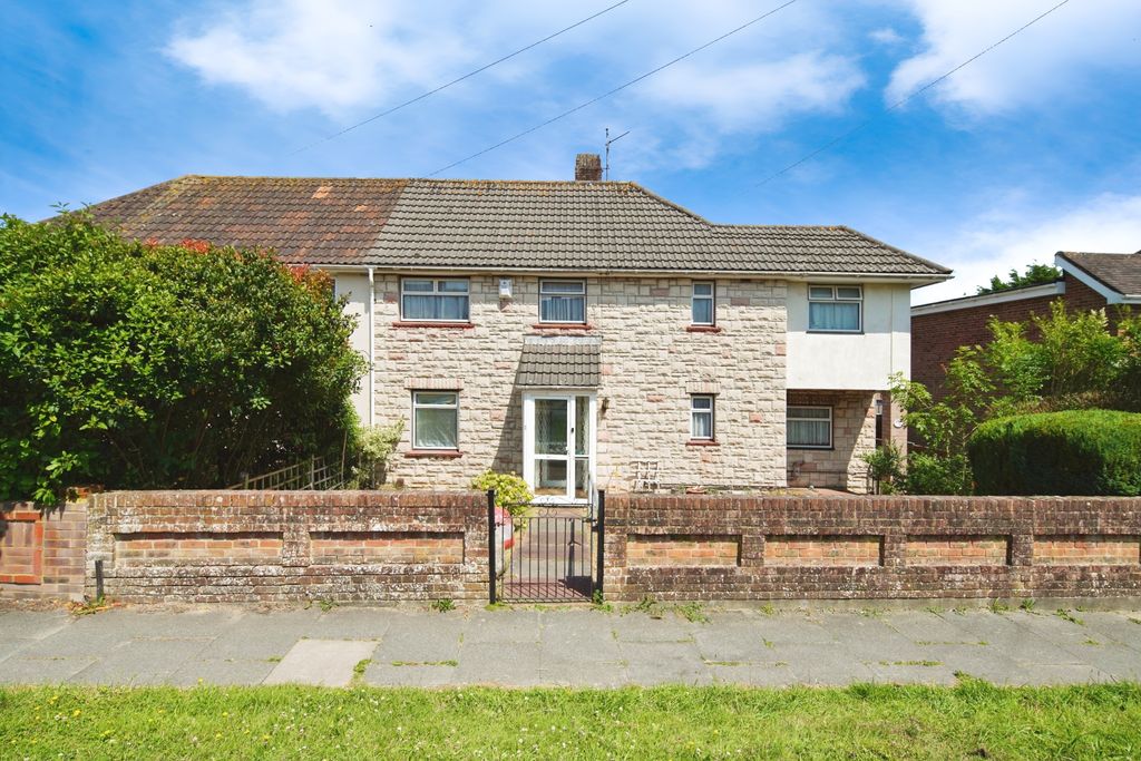 Property photo 1 of 37
