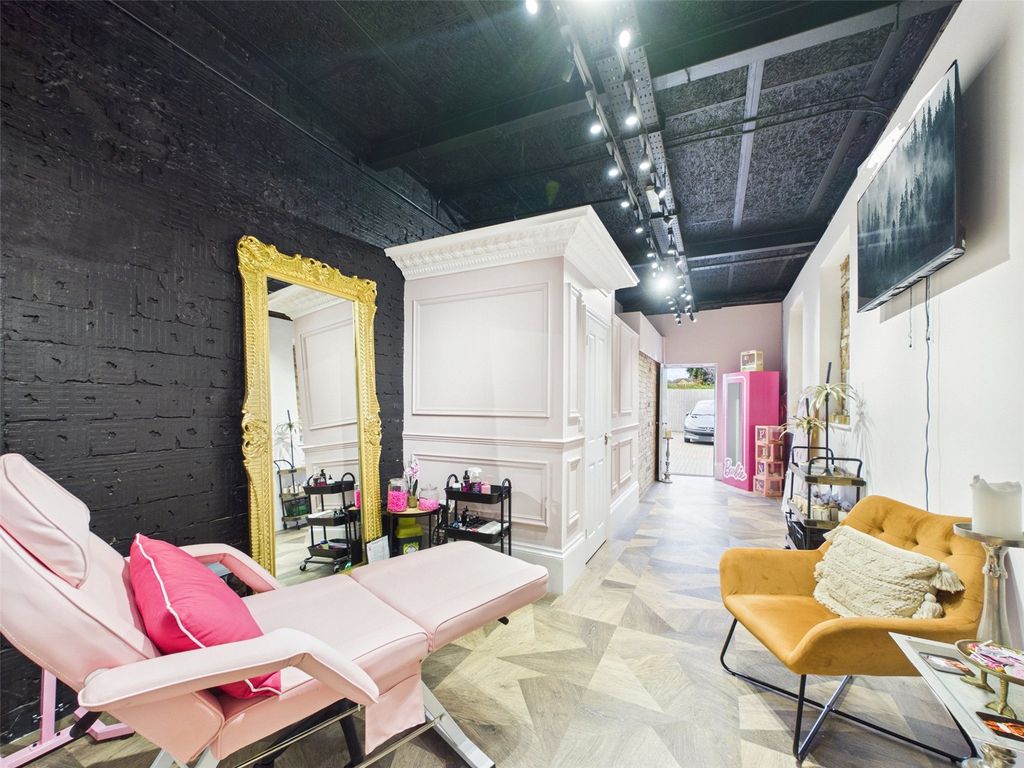 Property photo 1 of 4 Picture No. 02