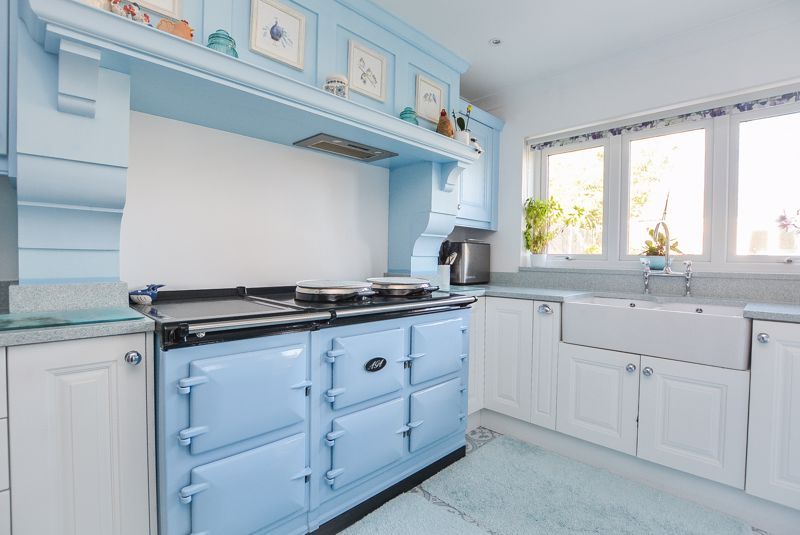 Property photo 3 of 38 Photo 7