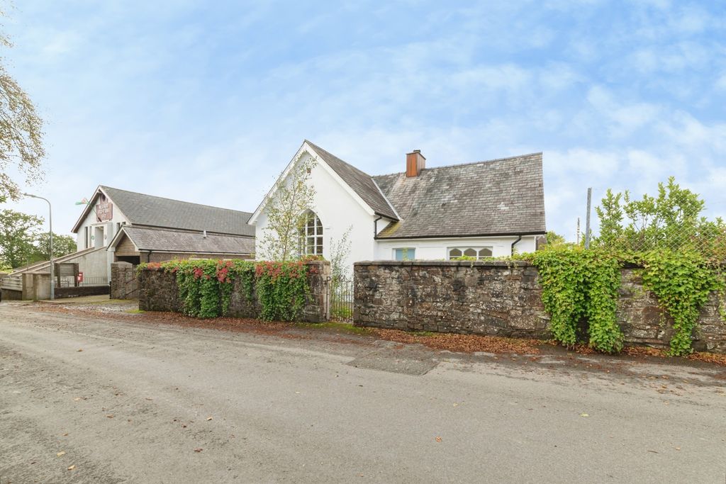 Property photo 1 of 29 Pbox-Img.Jpg
