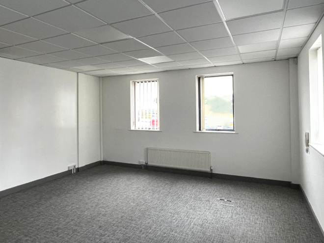 Property photo 2 of 3