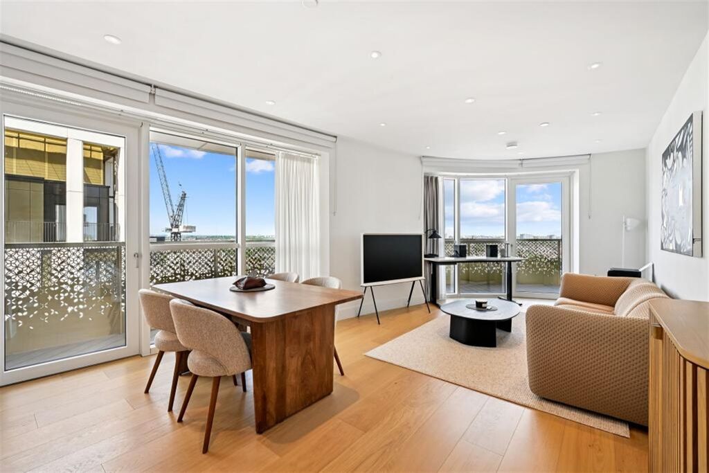 Property photo 1 of 14 (Main)