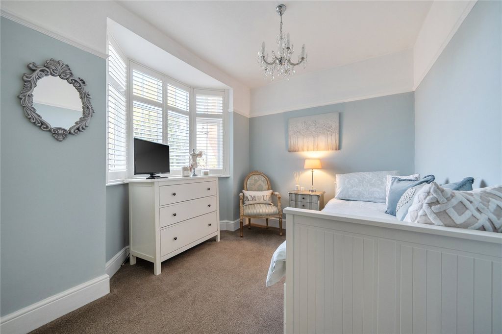 Additional image 28 of 4 bed detached house for saleChase Green Avenue, Enfield EN2