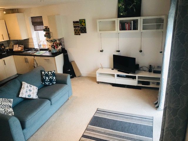 Property photo 3 of 12