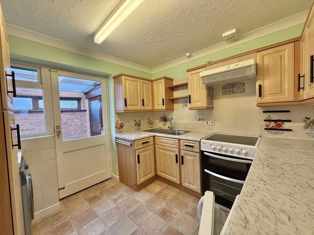 Property photo 2 of 8