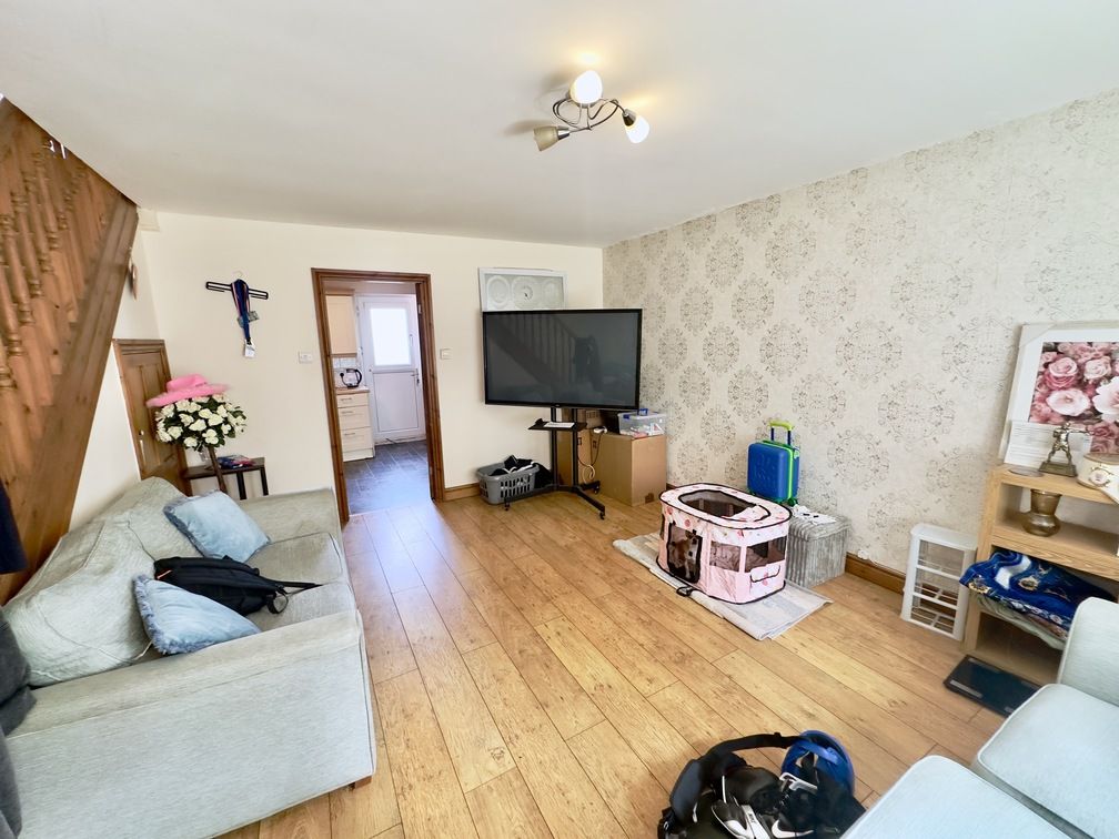 Property photo 2 of 16