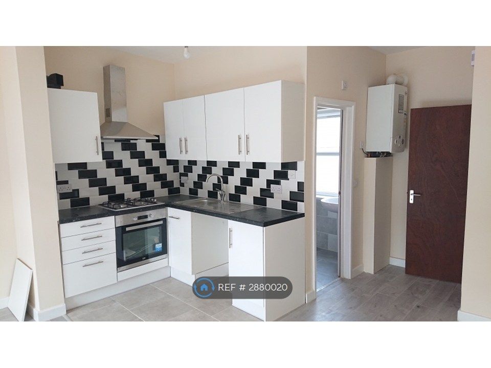 Property photo 1 of 4