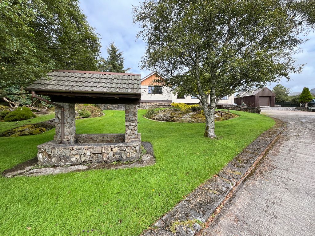 Property photo 3 of 43