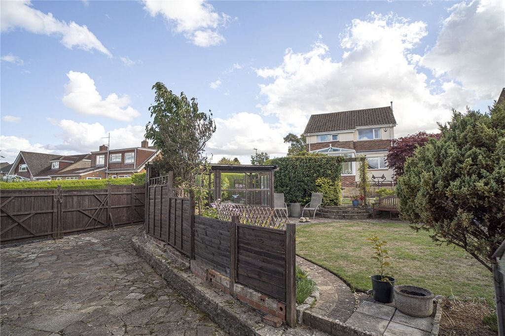 Property photo 2 of 14 Picture No. 02