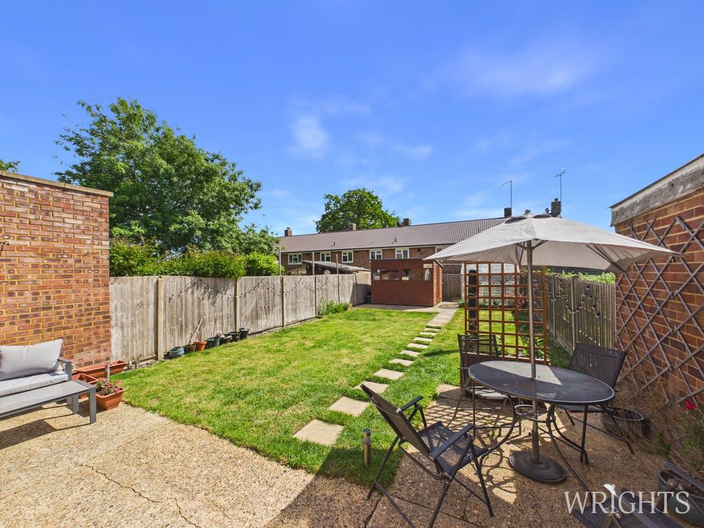 Property photo 2 of 18