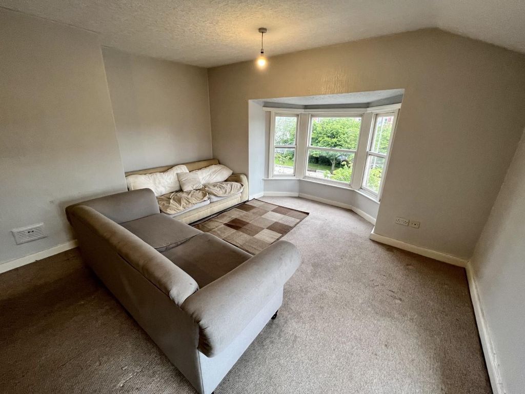 Property photo 2 of 5 Qozgx_Nl-Ki_Rnkttaqoka.Jpg