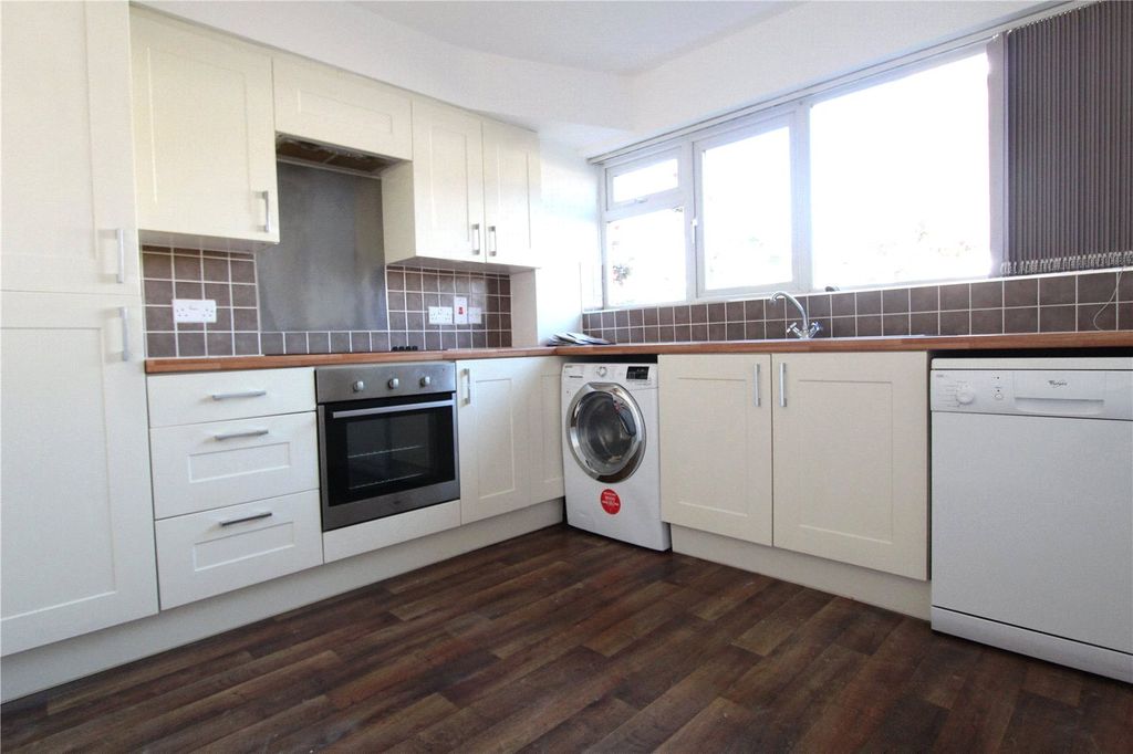 Property photo 2 of 10 Picture No. 01