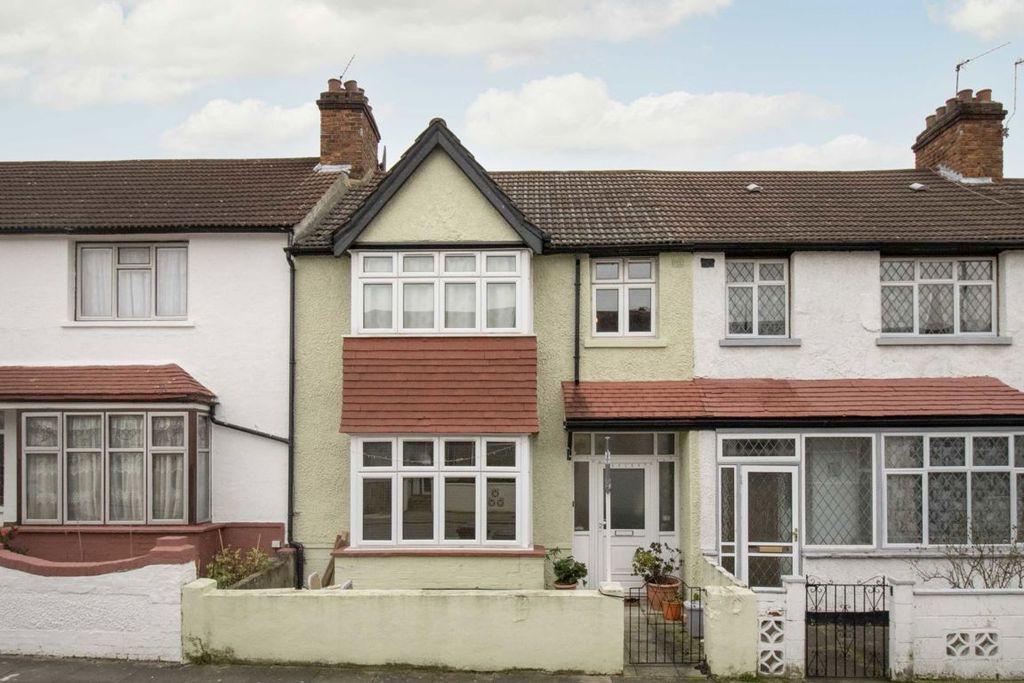 Property photo 1 of 6