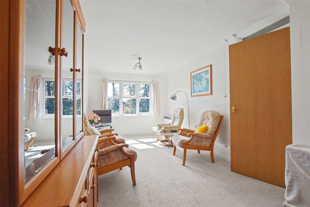 Property photo 2 of 8 Picture No. 02