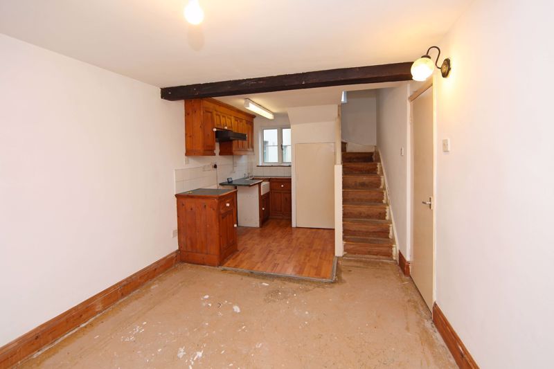 Property photo 2 of 13 Photo 4