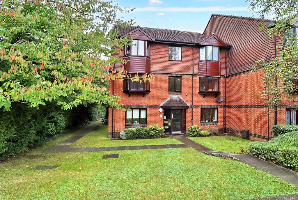 Property photo 1 of 9 Picture No. 08