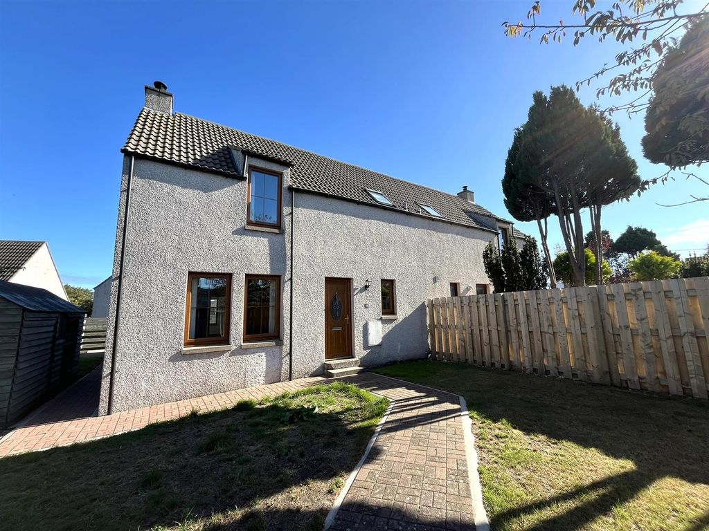 Property photo 1 of 37 19 Hedge Road, Garmouth