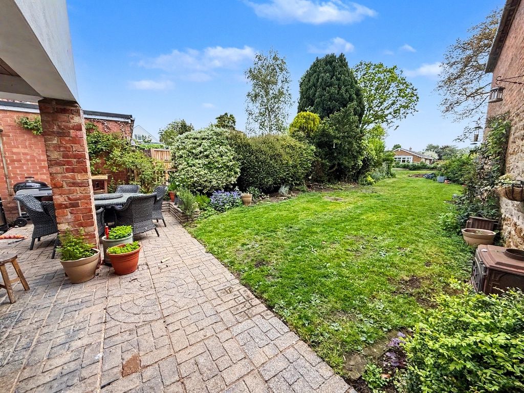Property photo 2 of 46 5096295