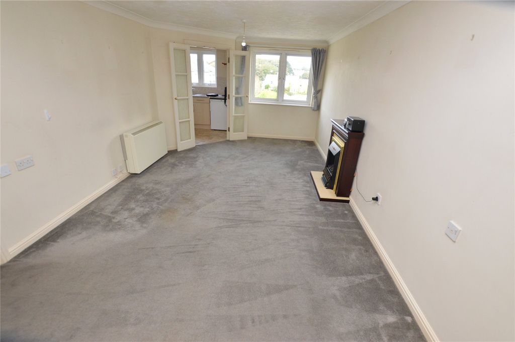 Property photo 3 of 12 Picture No. 18