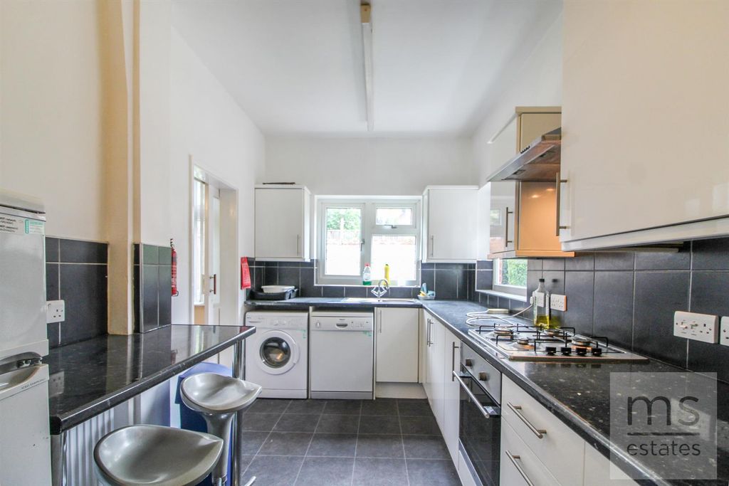 Property photo 3 of 12 Img_6241.Jpg