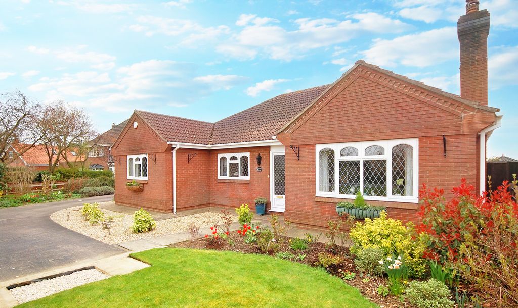 Property photo 1 of 36