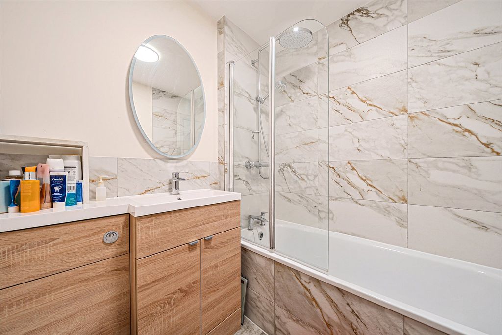 Property photo 3 of 9 Picture No. 02