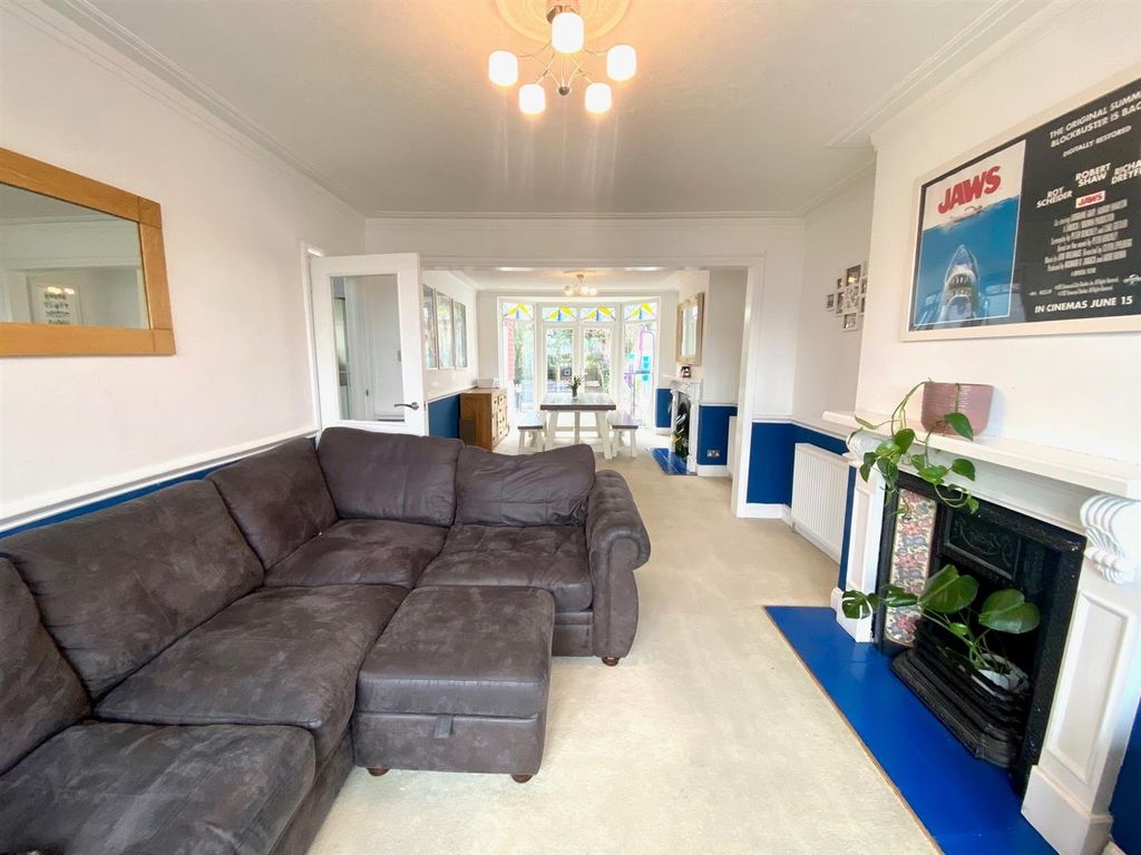 Property photo 3 of 24 18.Jpg