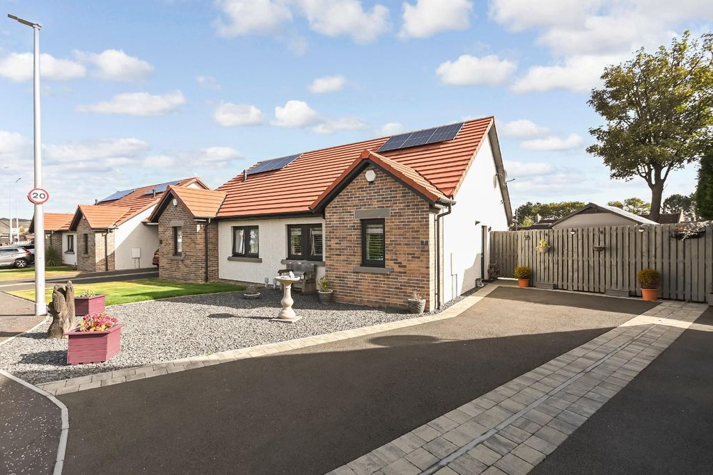 Property photo 1 of 17 01.Jpg