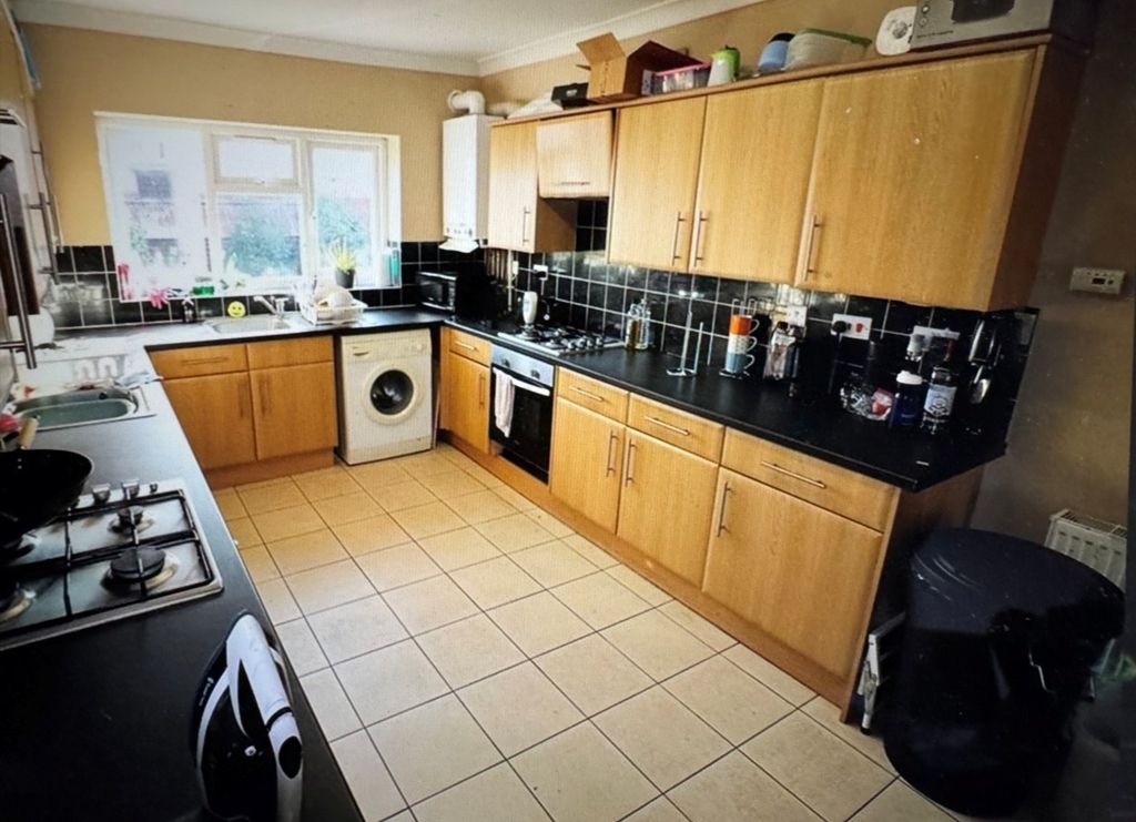 Property photo 2 of 14 Images