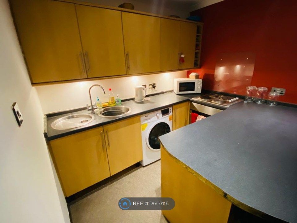 Property photo 2 of 6