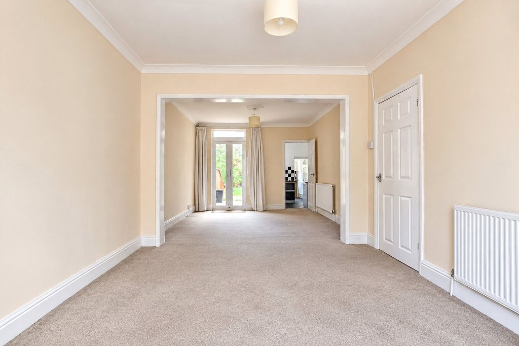 Property photo 3 of 10 Picture No. 10