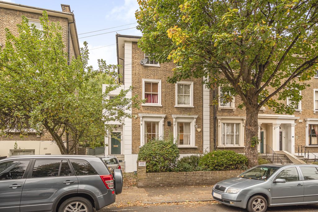 Property photo 1 of 10