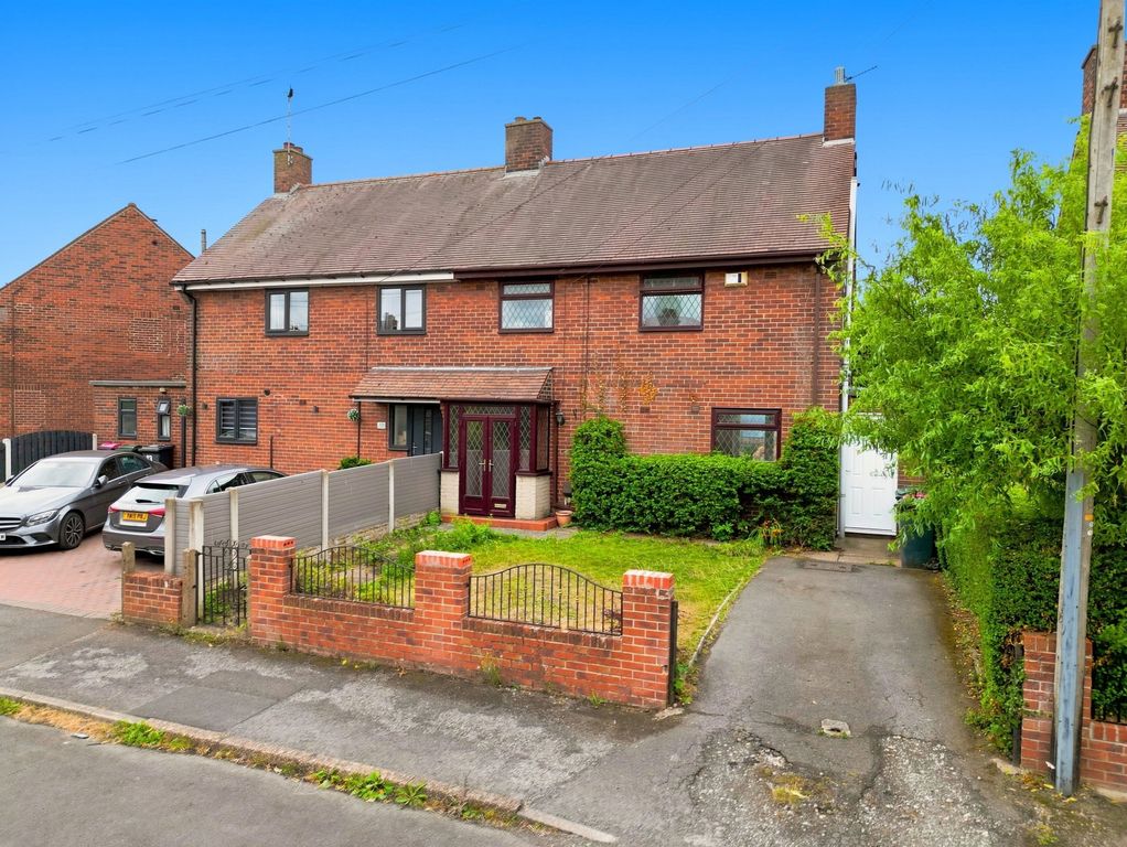 Property photo 1 of 30