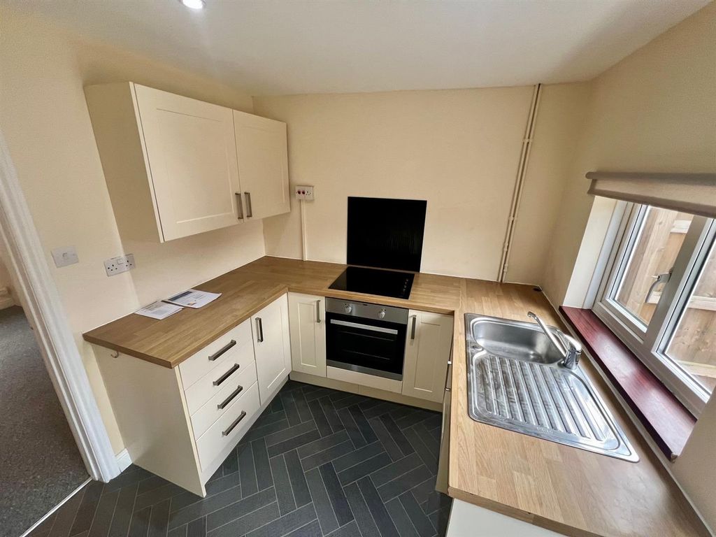 Property photo 3 of 6 3.Jpg