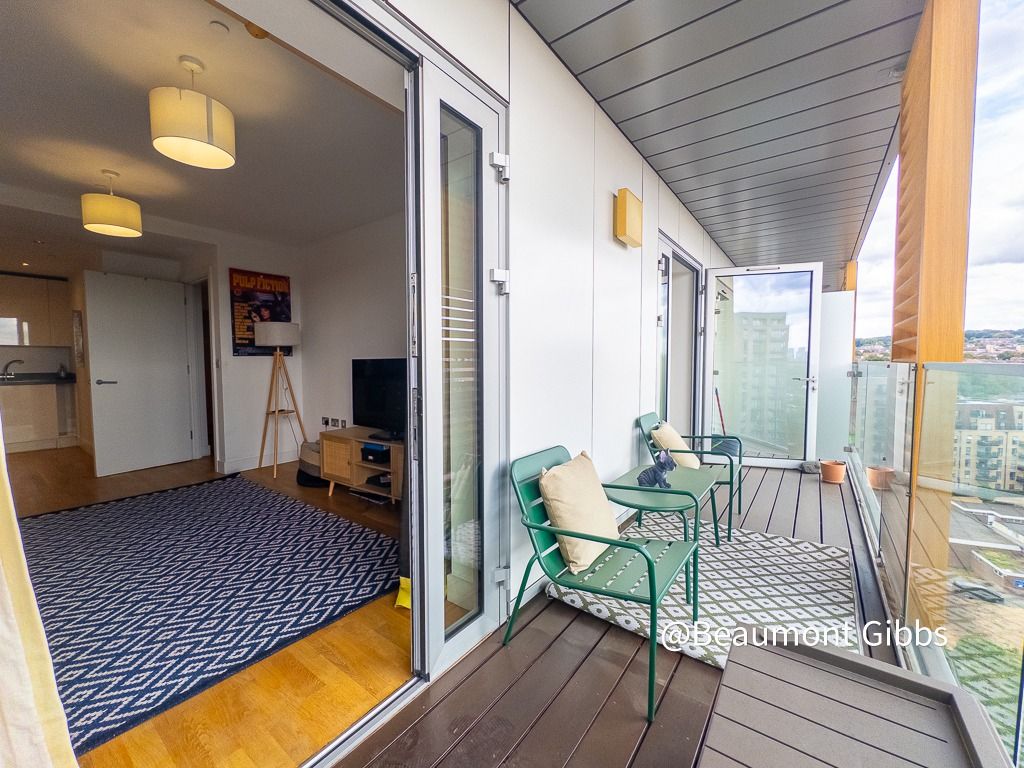 Property photo 1 of 12 5393303
